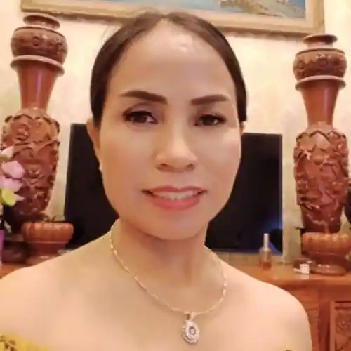 ផ្ទះ ម៉ែរុន
