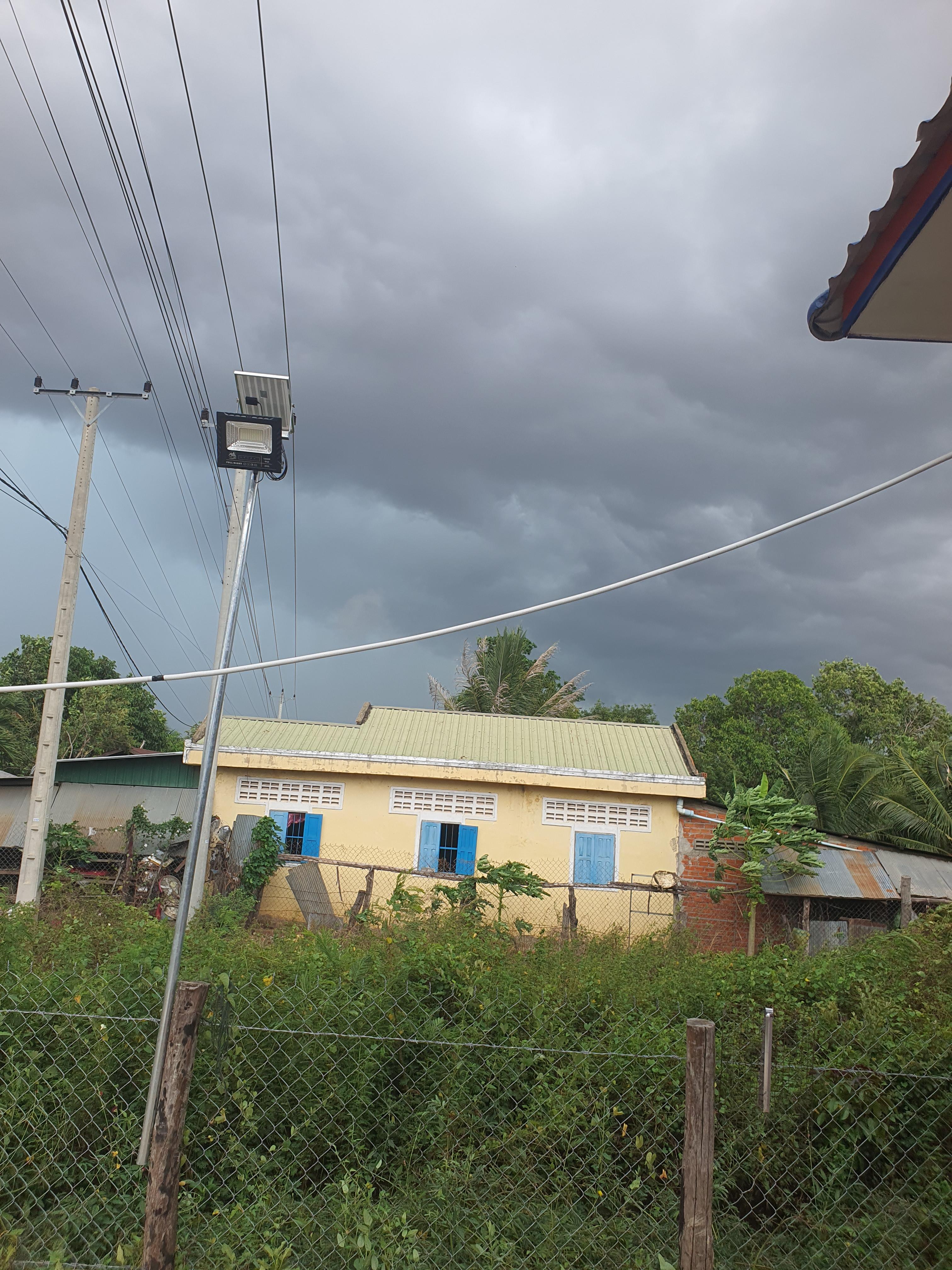 ពូ ណេត