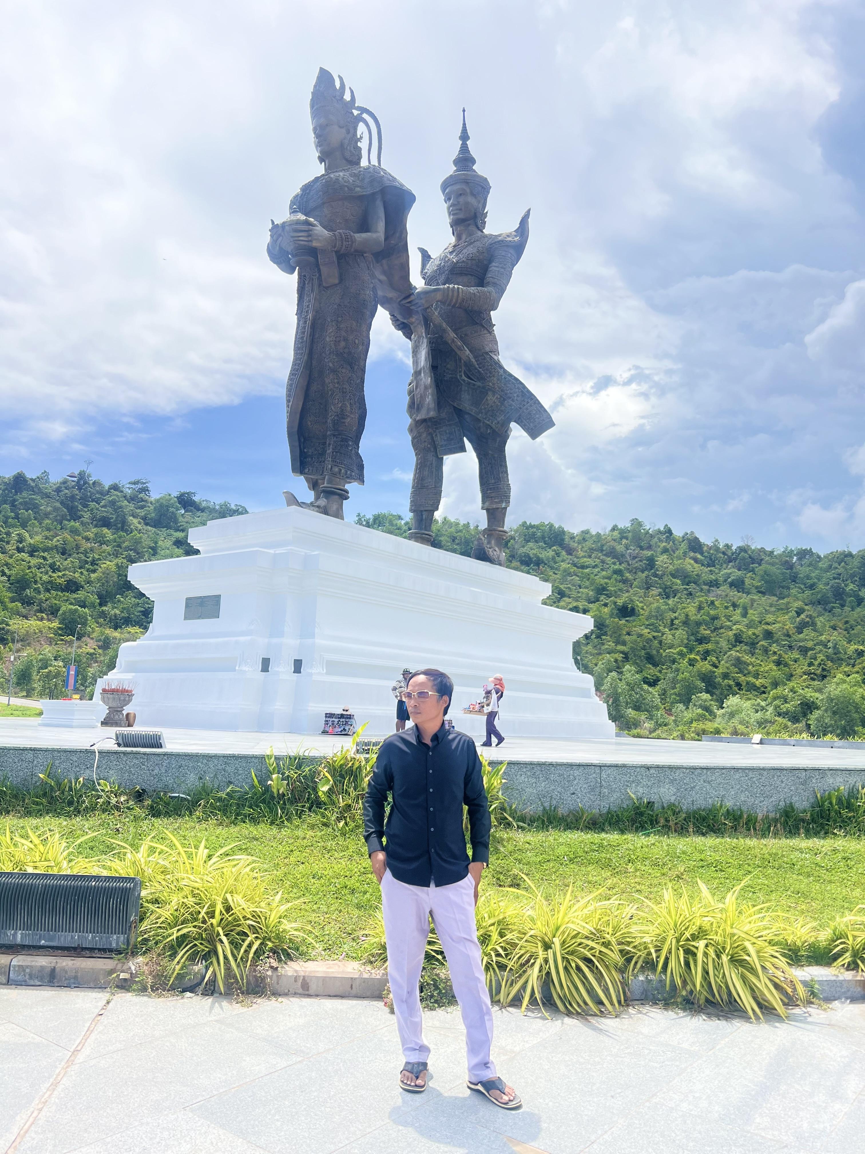 SAMPHORS  LENG