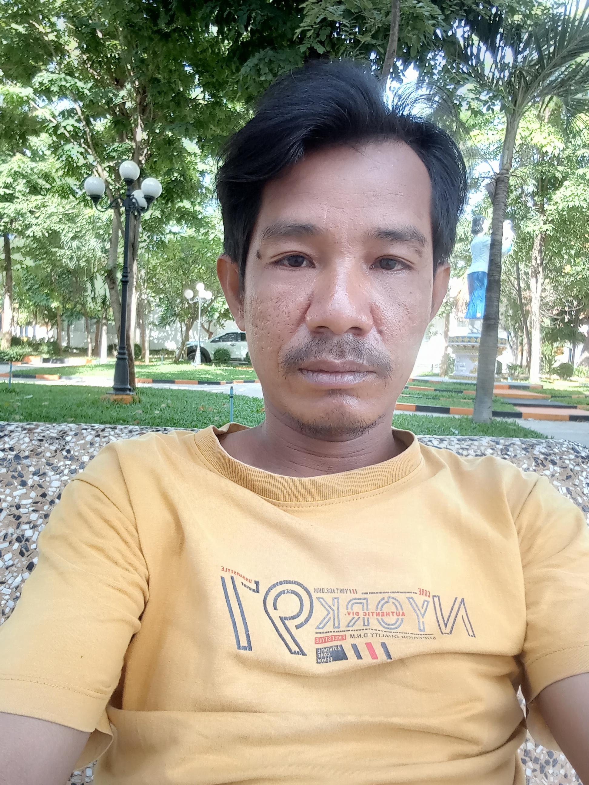 RUOM SINOEURN
