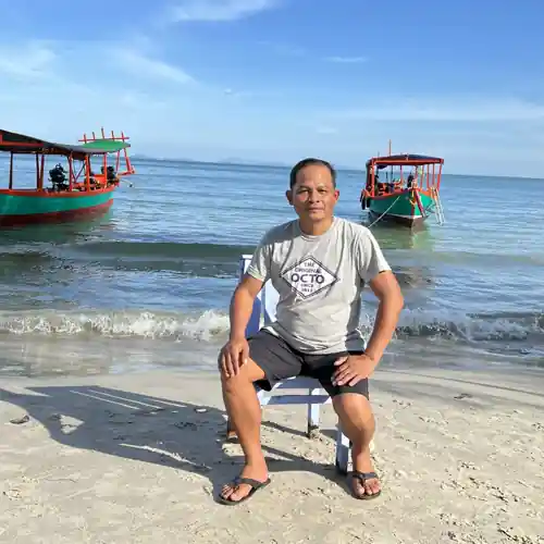 ស៊ិន សុភី
