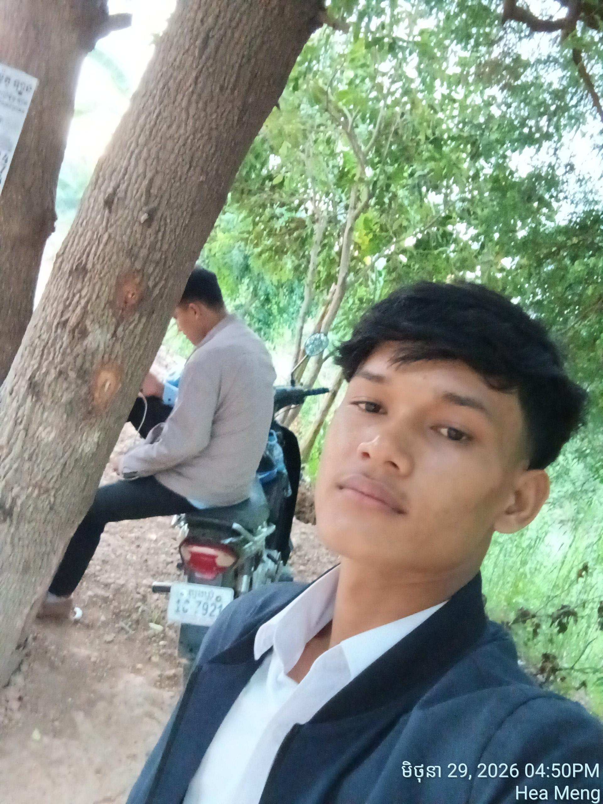 Meng Lay
