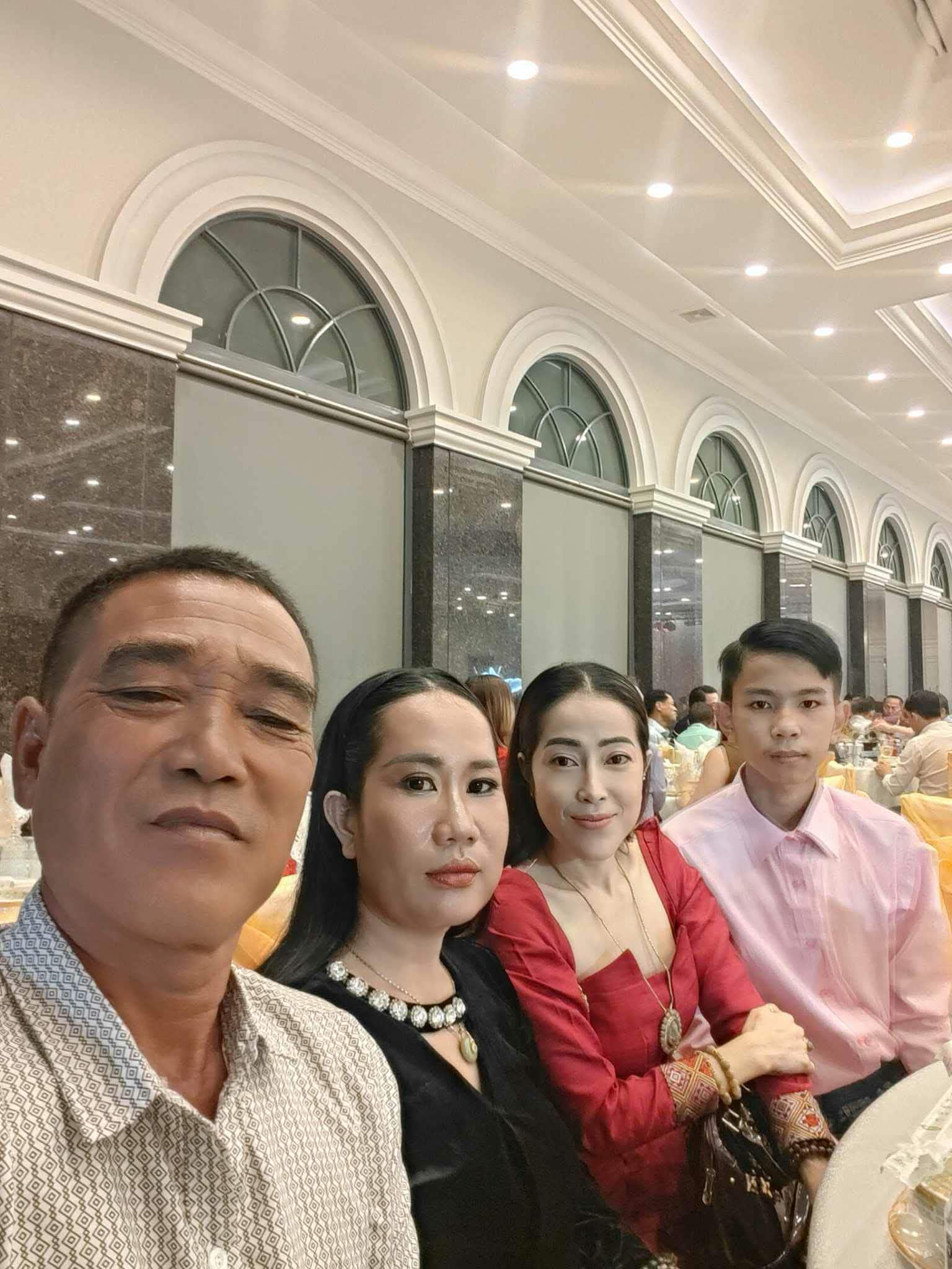 AngKor happynes 